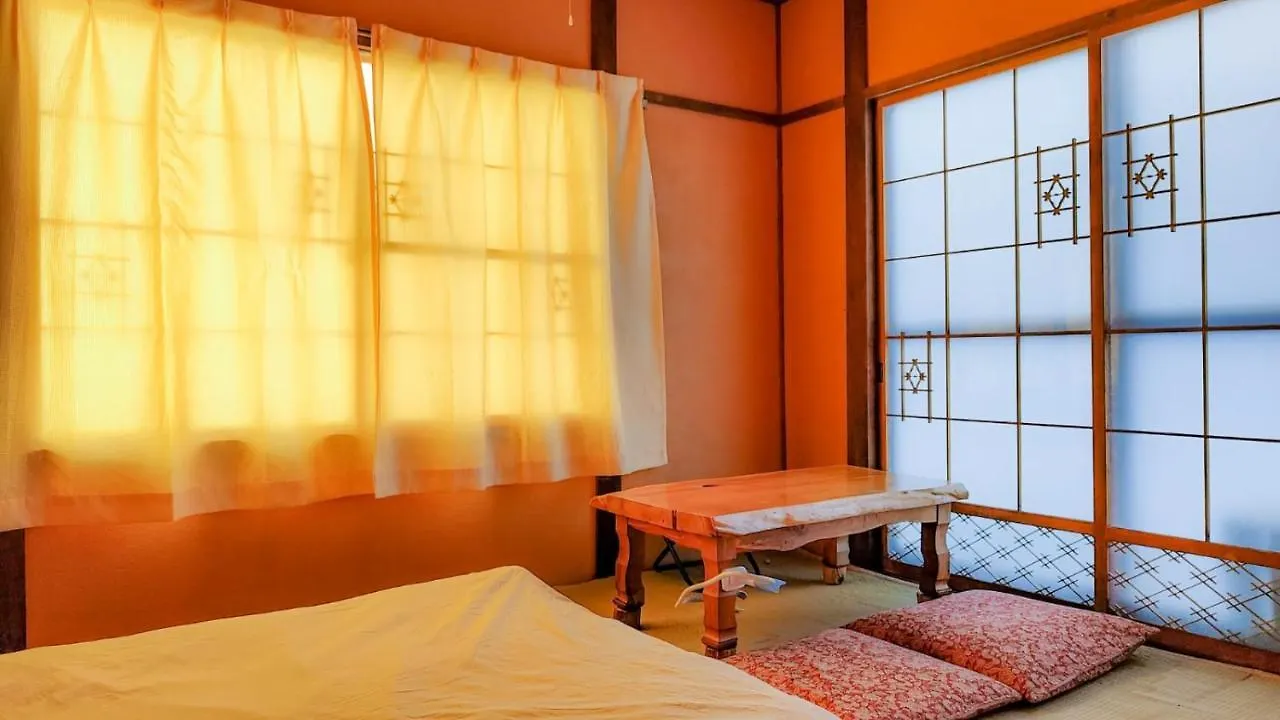 Ostello Yukiumi House Kamikawa